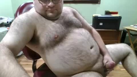 Snapshot of albertle345 chatting on 10-25-25, 01:18 albertle345 online show from 10-25-25, 01:18