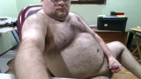 Snapshot of albertle345 chatting on 11-17-25, 10:04 albertle345 online show from 11-17-25, 10:04