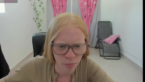 Blanca online show from 04-18-26, 05:39