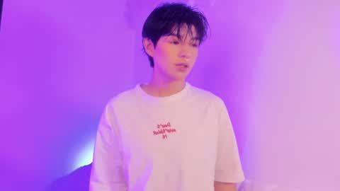 Snapshot of ale_aurarashii chatting on 07-19-26, 03:32 Ale aurarashii online show from 07-19-26, 03:32