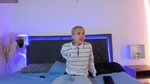 ale_cruzz online show from 06-09-26, 07:36