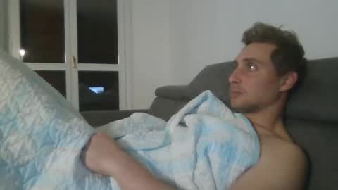 Snapshot of aledewalt chatting on 02-07-25, 04:46 call me on skp alexdewalt online show from 02-07-25, 04:46