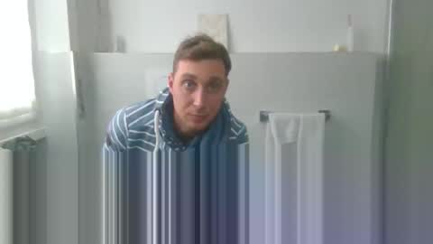 Snapshot of aledewalt chatting on 12-17-25, 11:38 call me on skp alexdewalt online show from 12-17-25, 11:38