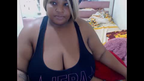 aleeinvein1 online show from 01-12-25, 11:58