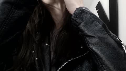 Ale online show from 10-28-25, 12:09