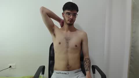 Snapshot of aleex_miller chatting on 09-15-25, 11:32 aleex_miller online show from 09-15-25, 11:32