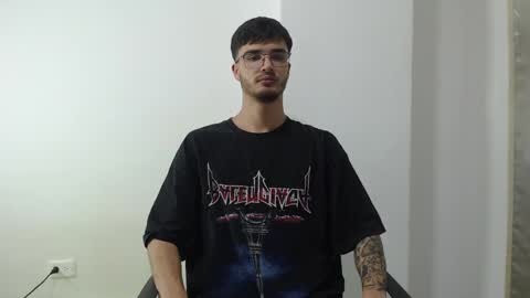 Snapshot of aleex_miller chatting on 09-18-25, 04:36 aleex_miller online show from 09-18-25, 04:36