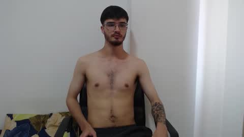 Snapshot of aleex_miller chatting on 09-25-25, 07:50 aleex_miller online show from 09-25-25, 07:50