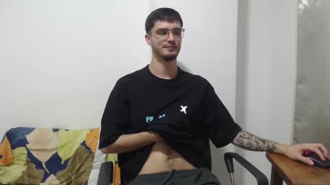 Snapshot of aleex_miller chatting on 10-07-25, 12:08 aleex_miller online show from 10-07-25, 12:08