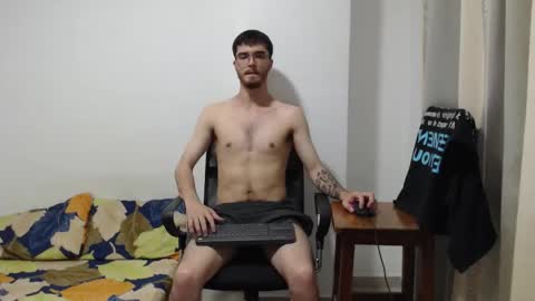 Snapshot of aleex_miller chatting on 10-18-25, 04:26 aleex_miller online show from 10-18-25, 04:26