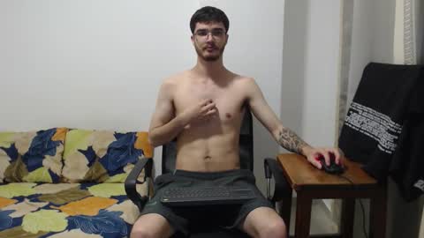 Snapshot of aleex_miller chatting on 11-01-25, 02:13 aleex_miller online show from 11-01-25, 02:13