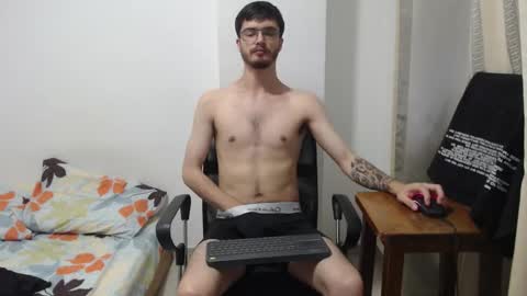 Snapshot of aleex_miller chatting on 11-06-25, 05:30 aleex_miller online show from 11-06-25, 05:30