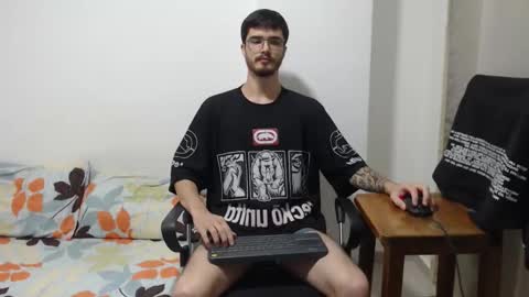 Snapshot of aleex_miller chatting on 11-15-25, 02:31 aleex_miller online show from 11-15-25, 02:31