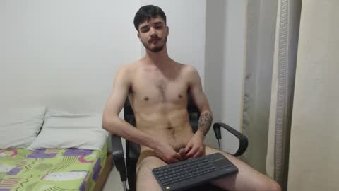 Snapshot of aleex_miller chatting on 12-15-25, 08:07 aleex_miller online show from 12-15-25, 08:07