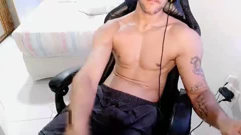 alefvega7 online show from 01-12-26, 01:33