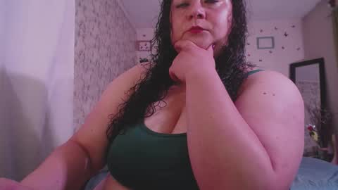 Snapshot of aleia_taylor chatting on 02-11-25, 04:44 aleia taylor online show from 02-11-25, 04:44