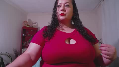 Snapshot of aleia_taylor chatting on 10-08-25, 05:27 aleia taylor online show from 10-08-25, 05:27