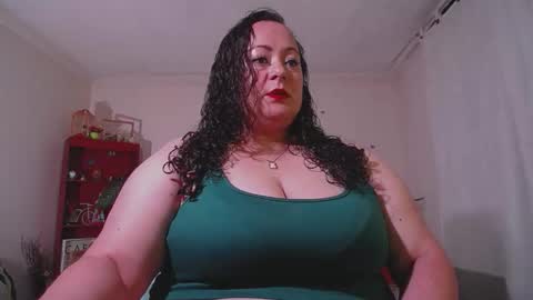 Snapshot of aleia_taylor chatting on 10-11-25, 01:16 aleia taylor online show from 10-11-25, 01:16