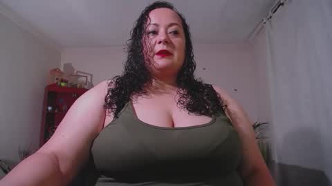Snapshot of aleia_taylor chatting on 10-12-25, 10:31 aleia taylor online show from 10-12-25, 10:31