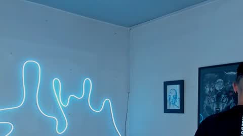 Snapshot of aleja1214 chatting on 11-14-25, 04:44 Alejandra online show from 11-14-25, 04:44