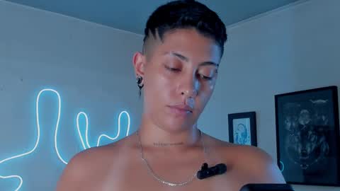 Snapshot of aleja1214 chatting on 11-27-25, 02:24 Alejandra online show from 11-27-25, 02:24