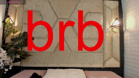 aleja__slav3 online show from 04-21-26, 09:06