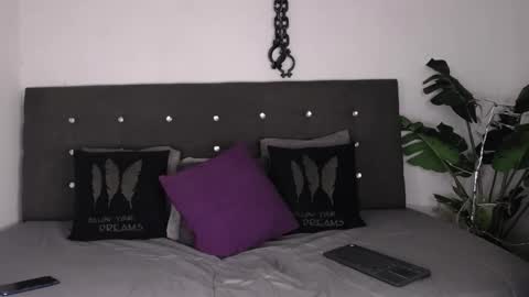 Snapshot of aleja_spearsx chatting on 11-26-25, 11:11 Alejandra online show from 11-26-25, 11:11