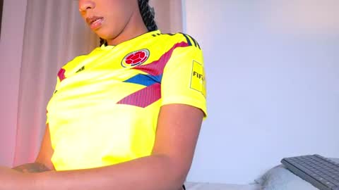 alejandra_dunn1 online show from 06-20-26, 09:17