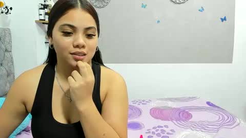 alejandra_evanss online show from 10-12-25, 01:04