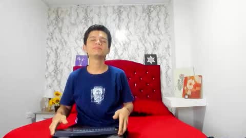 ALEJANDRA JAMES online show from 04-10-26, 12:10