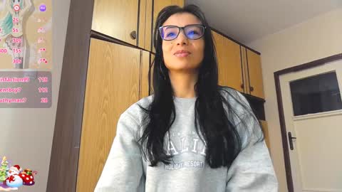 Snapshot of alejandracherry_ chatting on 01-03-25, 12:08 Alejandra online show from 01-03-25, 12:08
