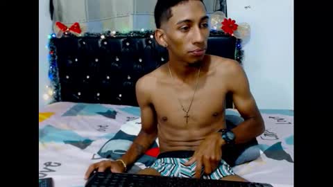 alejandrito_king online show from 12-02-25, 05:35