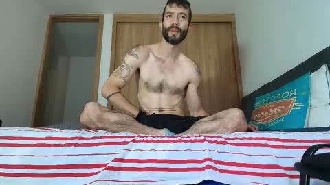 Snapshot of alejandro_bigcock chatting on 11-03-25, 08:21 Alejandro Hernndez online show from 11-03-25, 08:21