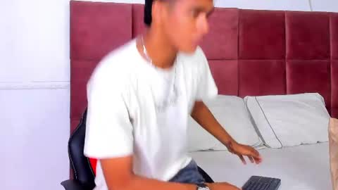 Snapshot of alejandro_williams chatting on 07-10-26, 08:22 Alejandro williams online show from 07-10-26, 08:22