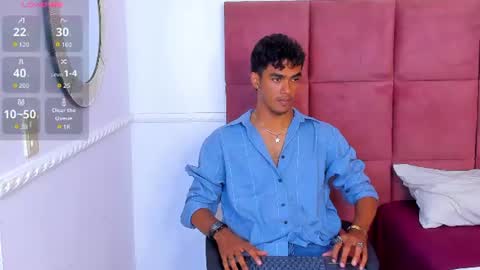 Snapshot of alejandro_williams chatting on 07-17-26, 09:52 Alejandro williams online show from 07-17-26, 09:52