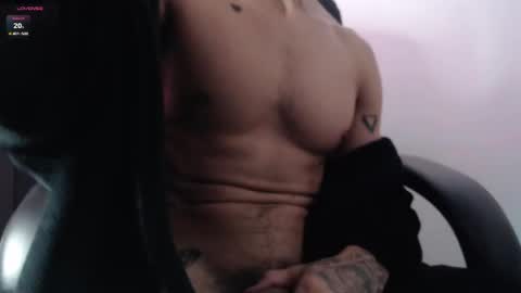 Snapshot of alejandrojf_00 chatting on 03-02-25, 03:59 Daiki jack online show from 03-02-25, 03:59