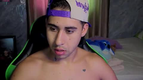 Snapshot of alejandrojf_00 chatting on 03-12-26, 06:03 Daiki jack online show from 03-12-26, 06:03