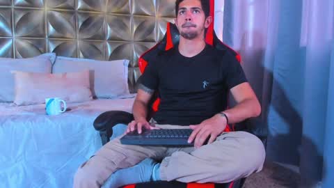 Alejo  online show from 01-26-25, 08:02