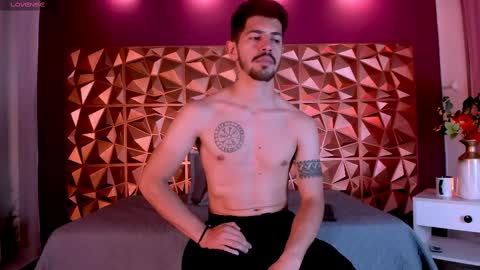 Alejo  online show from 03-11-25, 08:42