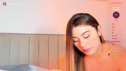 Snapshot of alejarosse chatting on 12-14-24, 09:02 alejandra independent models online show from 12-14-24, 09:02