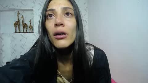 Snapshot of alejaxxxhot chatting on 02-14-26, 01:24 alejaxxxhot online show from 02-14-26, 01:24