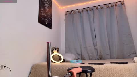 alejo_cute online show from 09-24-25, 06:33