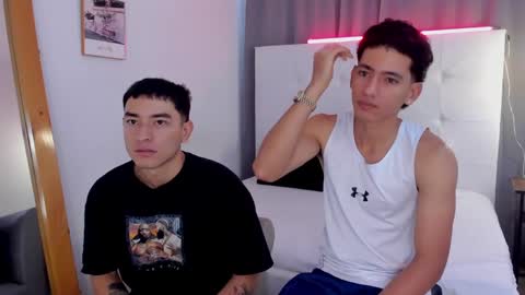 Snapshot of alejo_exotic chatting on 05-08-26, 12:21 alejo_exotic online show from 05-08-26, 12:21