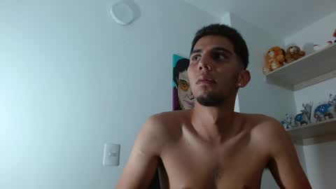 Snapshot of alejo_hot23 chatting on 01-12-25, 03:07 David online show from 01-12-25, 03:07