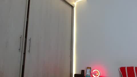 Snapshot of alejo_hot23 chatting on 09-09-25, 02:11 David online show from 09-09-25, 02:11