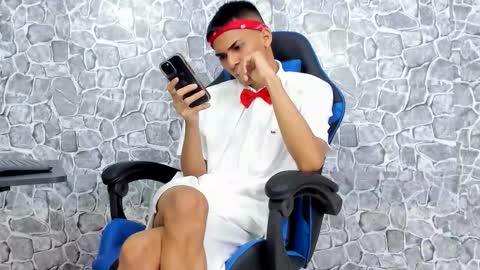 Snapshot of alejo_peverell chatting on 02-14-26, 08:38 alejo peverell online show from 02-14-26, 08:38