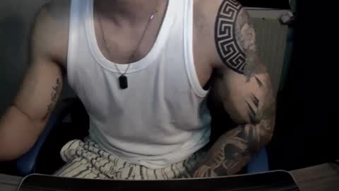 Snapshot of alejoduarte16 chatting on 11-30-25, 09:35 alejoduarte16 online show from 11-30-25, 09:35