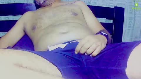 Snapshot of alejohot29 chatting on 12-05-24, 03:37 alejohot29 online show from 12-05-24, 03:37