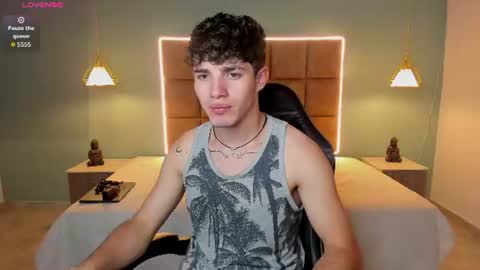 Snapshot of alejootwink chatting on 06-14-26, 07:49 ALejoo Saenz online show from 06-14-26, 07:49