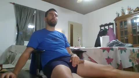 Snapshot of alekessler chatting on 05-15-26, 01:23 alekessler online show from 05-15-26, 01:23